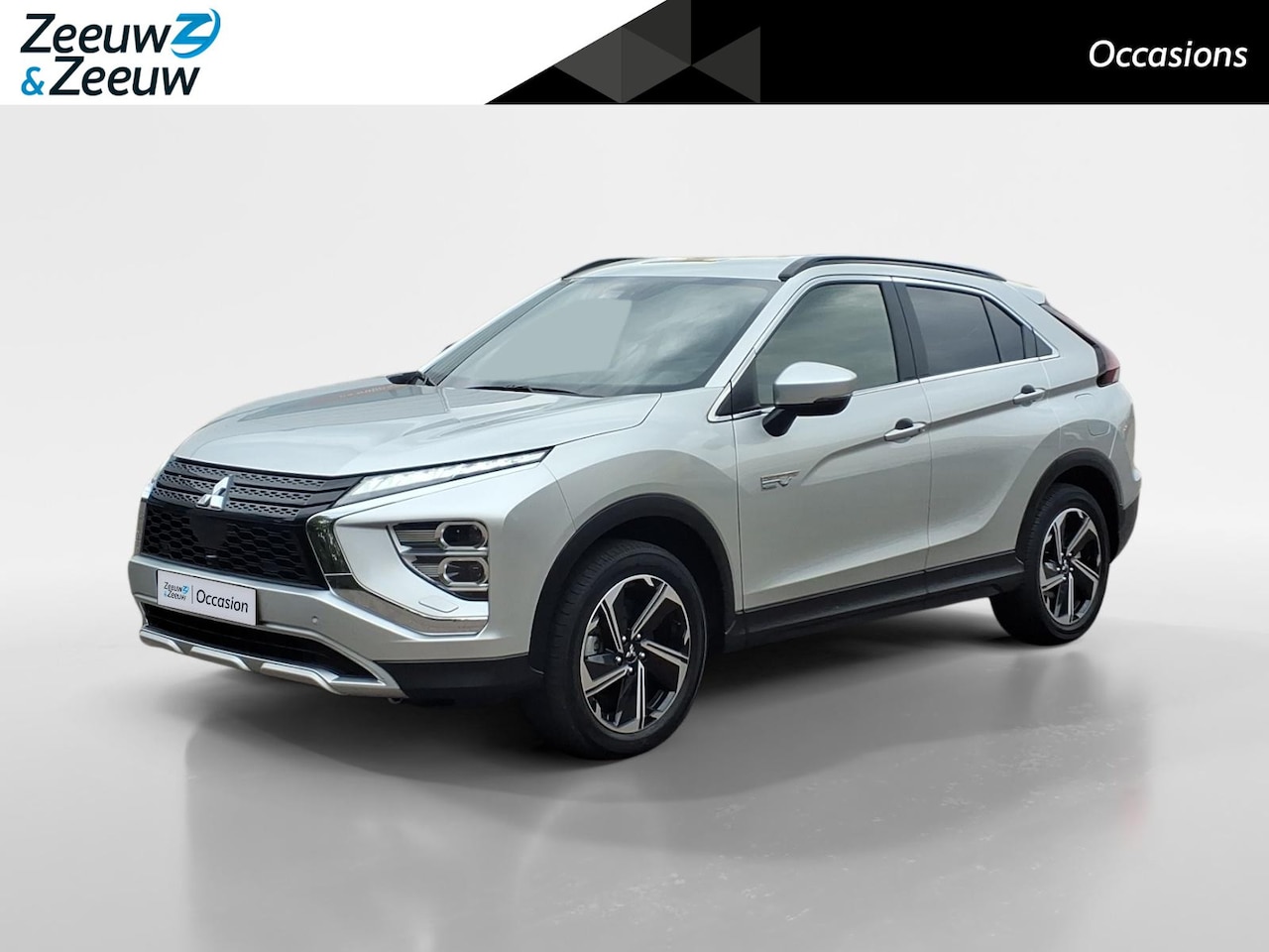 Mitsubishi Eclipse Cross - 2.4 PHEV Intense+ Automaat | Navigatie | Trekhaak | Dealer onderhouden | Fabrieksganatie - AutoWereld.nl