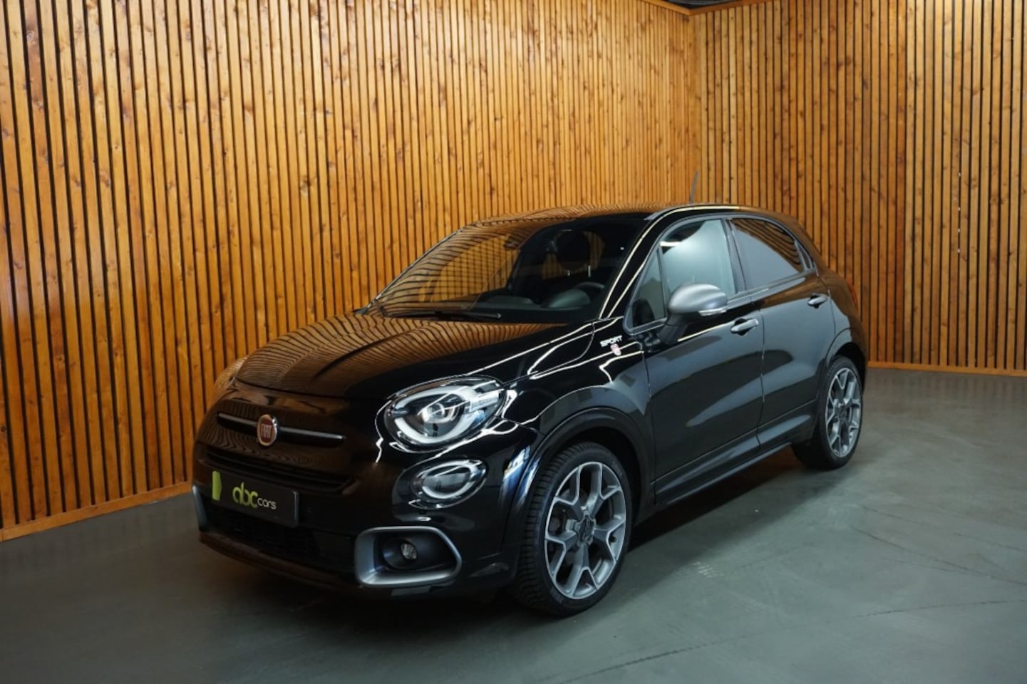 Fiat 500 - X 1.3 FF T 150 CONNECT SPORT / APPLECARPLAY / NAVIGATIE - AutoWereld.nl