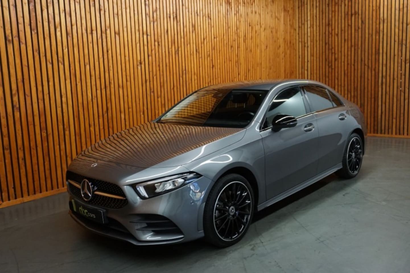 Mercedes-Benz A-klasse - 250 E AMG LINE LIMOUSINE - AutoWereld.nl