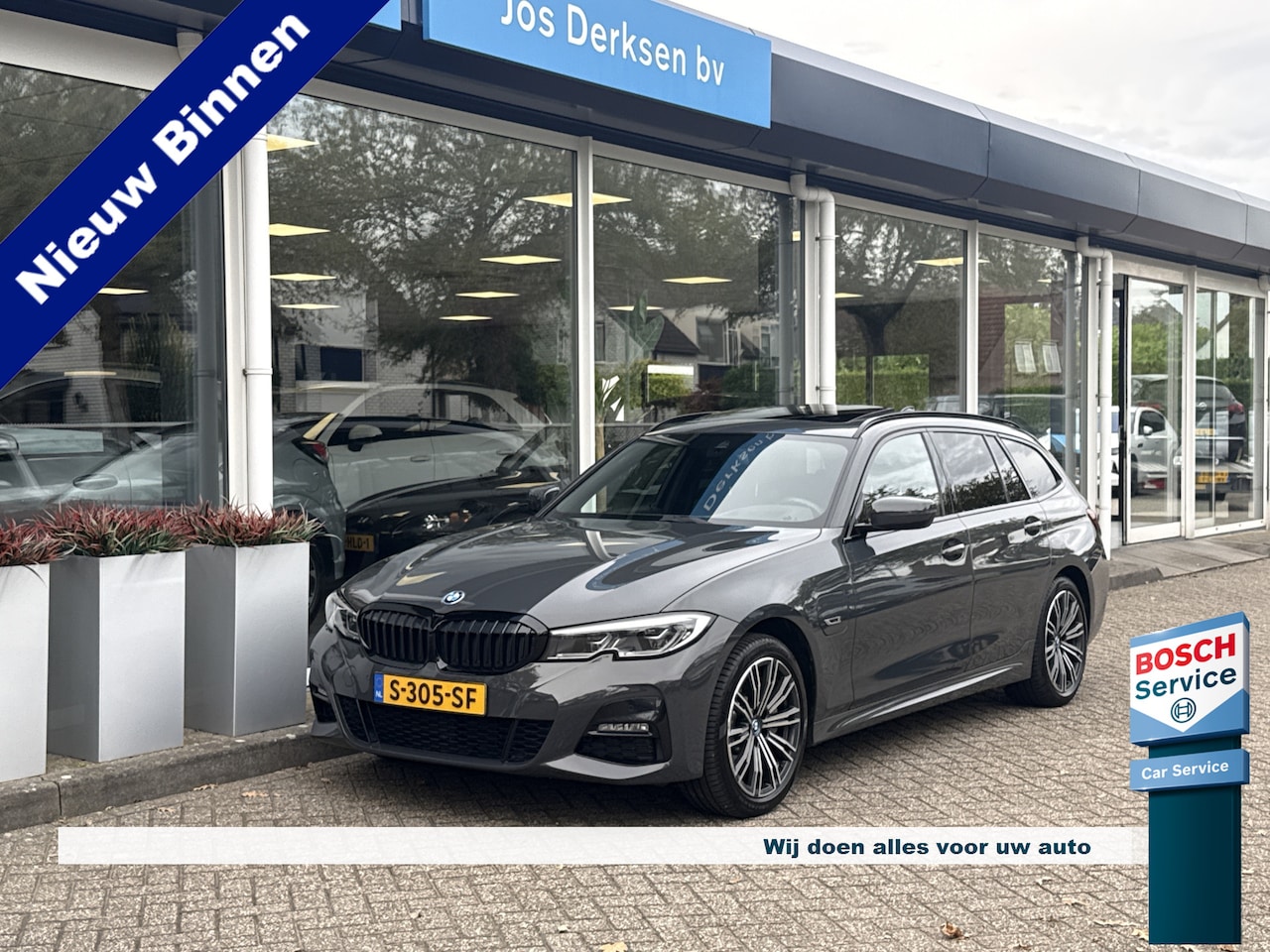 BMW 3-serie Touring - 330e High Executive - HUD | Memory | Pano | Elektr. klep | Elektr. trekh. | Camera - AutoWereld.nl