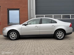 Volvo S80 - 2.5T Geartronic Kinetic - dealer onderh. - nw. APK