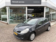 Renault Clio - 1.4 16V 72KW 5-DRS E4 Expression