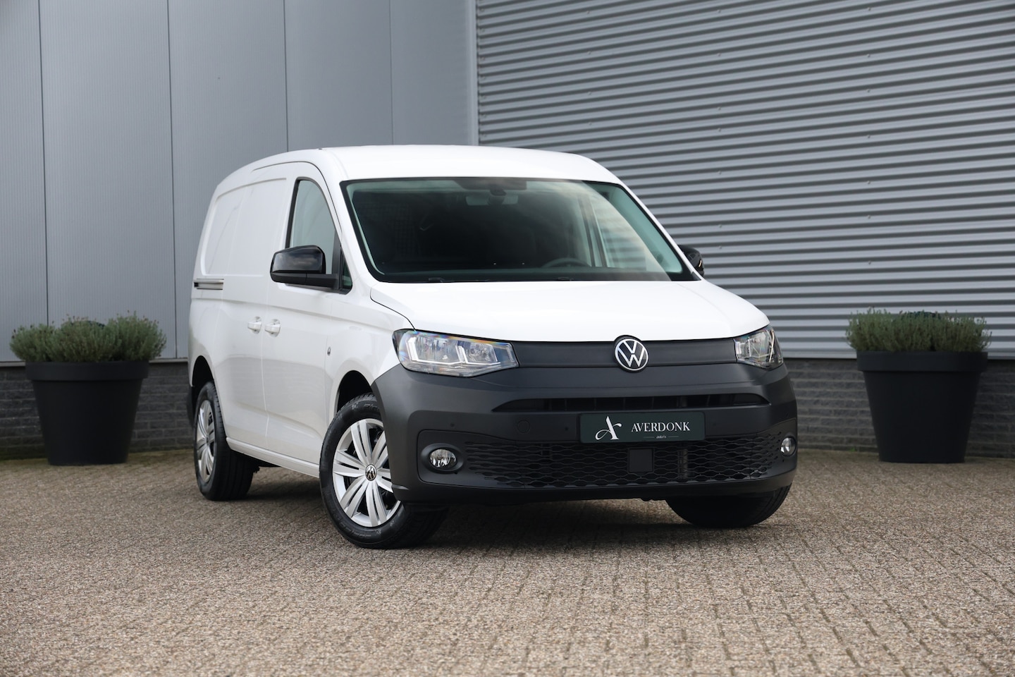 Volkswagen Caddy Cargo Maxi - 1.5 TSI Benzine 2x Schuifdeur|Carplay|PDC V+A - AutoWereld.nl