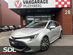 Toyota Corolla Touring Sports - 1.8 Hybrid Executive // FULL LED // NAVI + CARPLAY // STOEL + STUURWIELVERWARMING // ADAPT