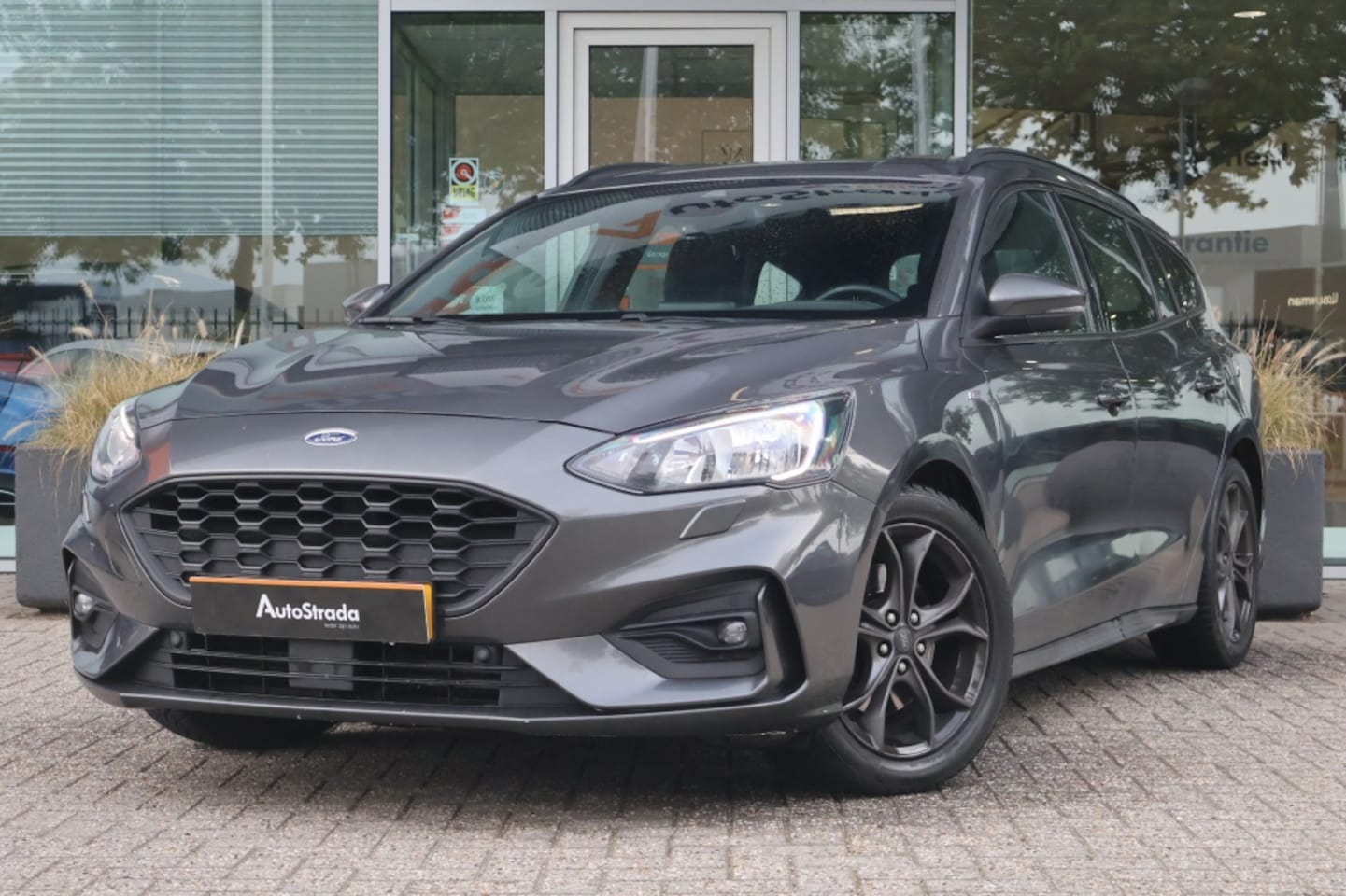 Ford Focus Wagon - 1.5 EcoBoost 150pk Aut ST-Line Business - AutoWereld.nl