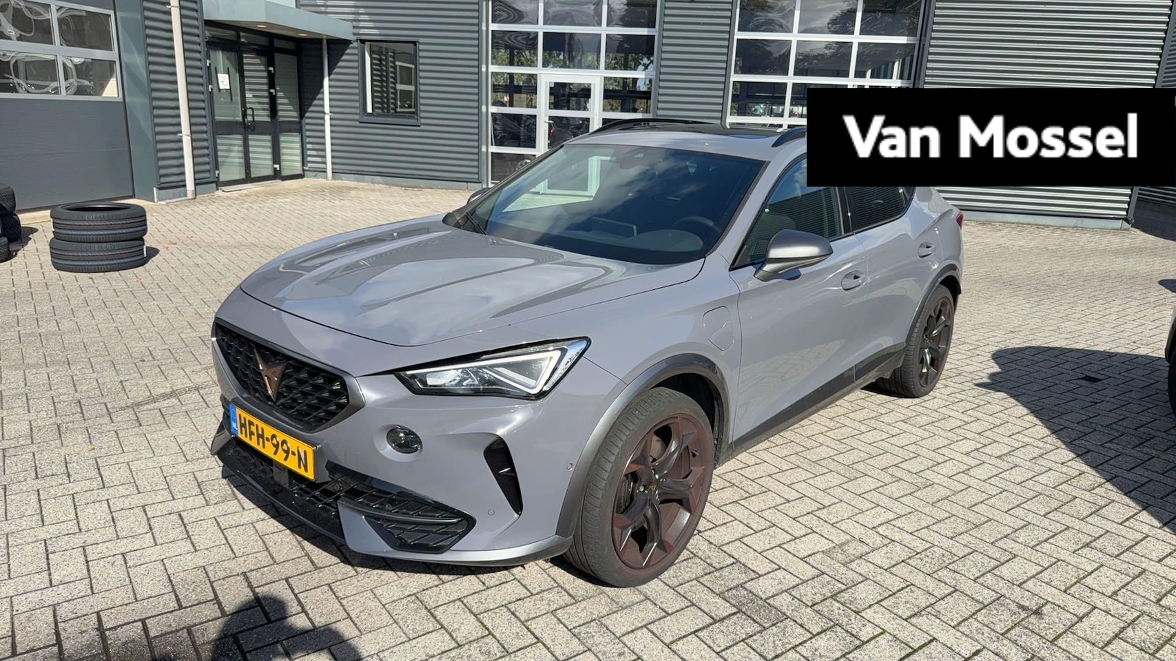 CUPRA Formentor - 1.4 e-Hybrid VZ Performance Panoramisch dak/ Elektrische stoelen/Elektrische achterklep/ - AutoWereld.nl