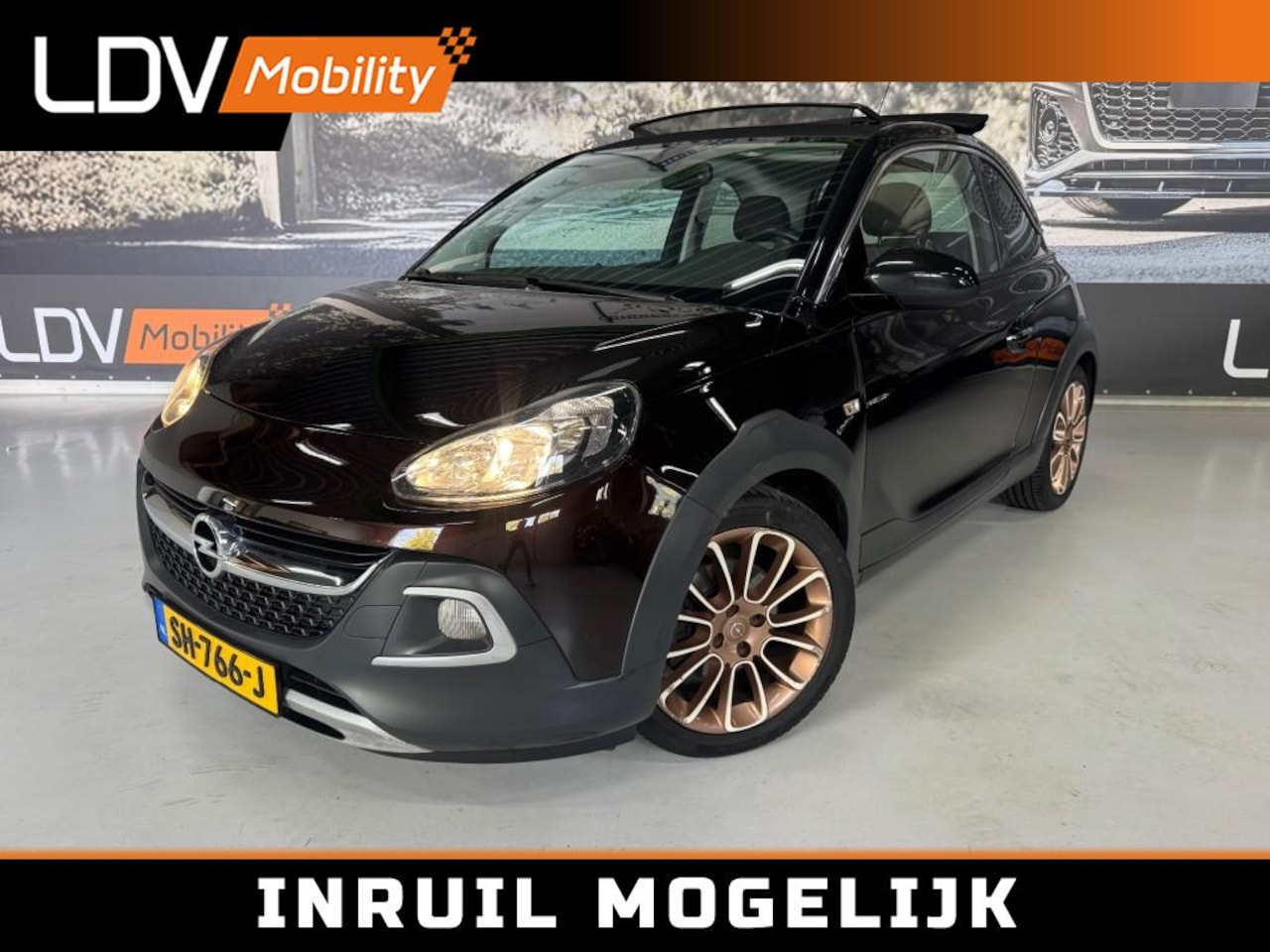 Opel ADAM - 1.0 TURBO ROCKS / Cruise / Stuurverwarming / Bluetooth / 17 inch / Airco / Historie aanwez - AutoWereld.nl