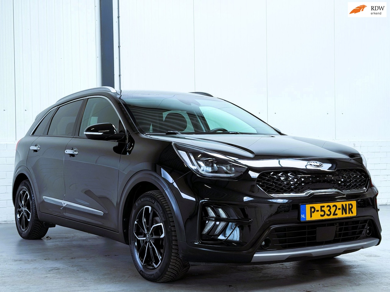 Kia Niro - 1.6 GDi PHEV ExecutiveLine|Leder|Stoel-Stuurverwarming|Camera - AutoWereld.nl