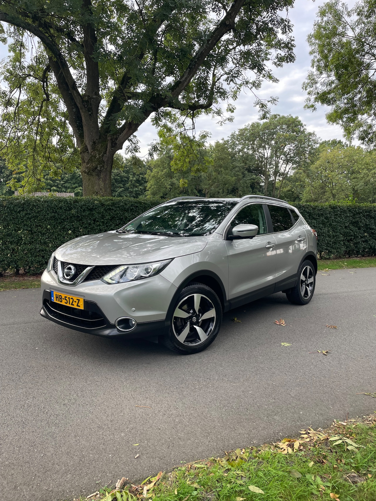 Nissan Qashqai - 1.2 Connect Edition - AutoWereld.nl