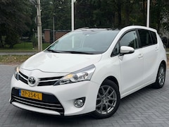 Toyota Verso - 1.6 VVT-i Business/Pano/Clima/Cruise/Camera/LMV
