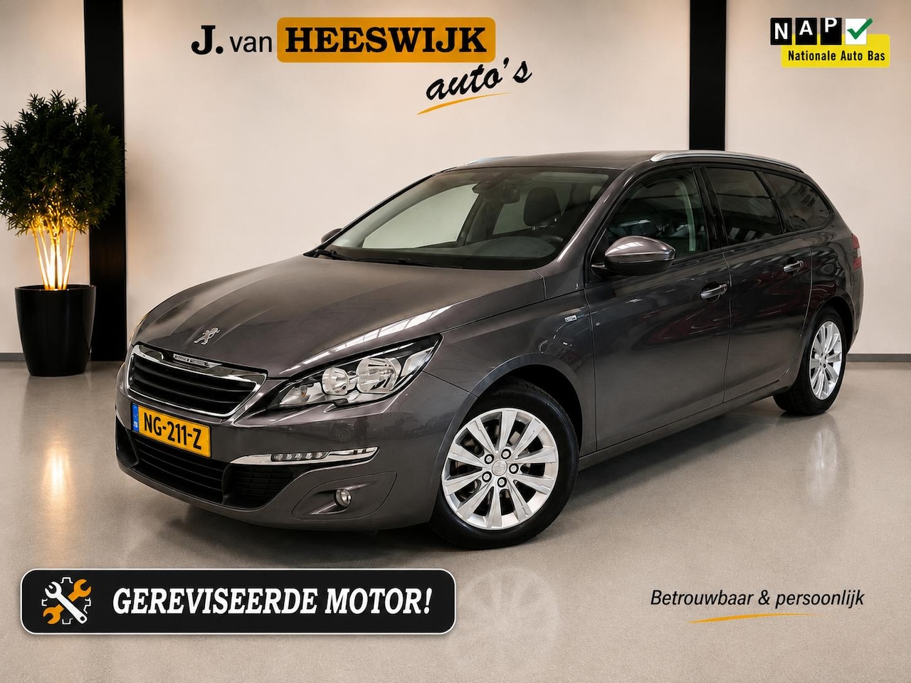Peugeot 308 SW - 1.2 PureTech Style AIRCO | AUDIO | LMV | CV OP AFSTAND | NAVI | CRUISE CONTROL | PDC | PAN - AutoWereld.nl