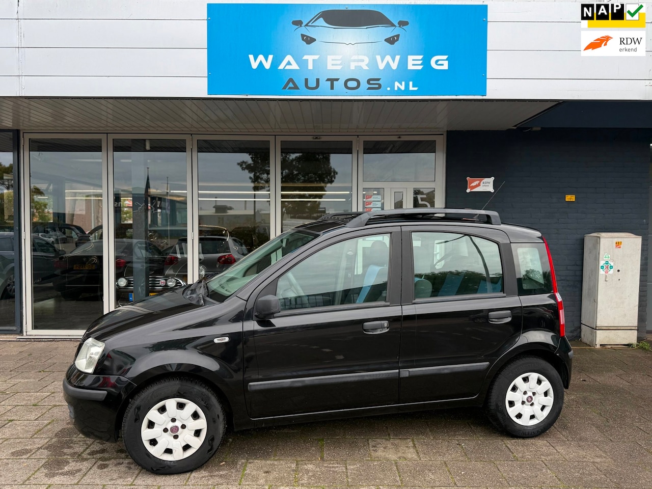 Fiat Panda - 1.2 SportSound PANORAMADAK|AIRCO|APK 05/10/2027 - AutoWereld.nl