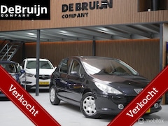 Peugeot 307 - 1.6| APK | Eerste eigenaar | Airco | Trekhaak