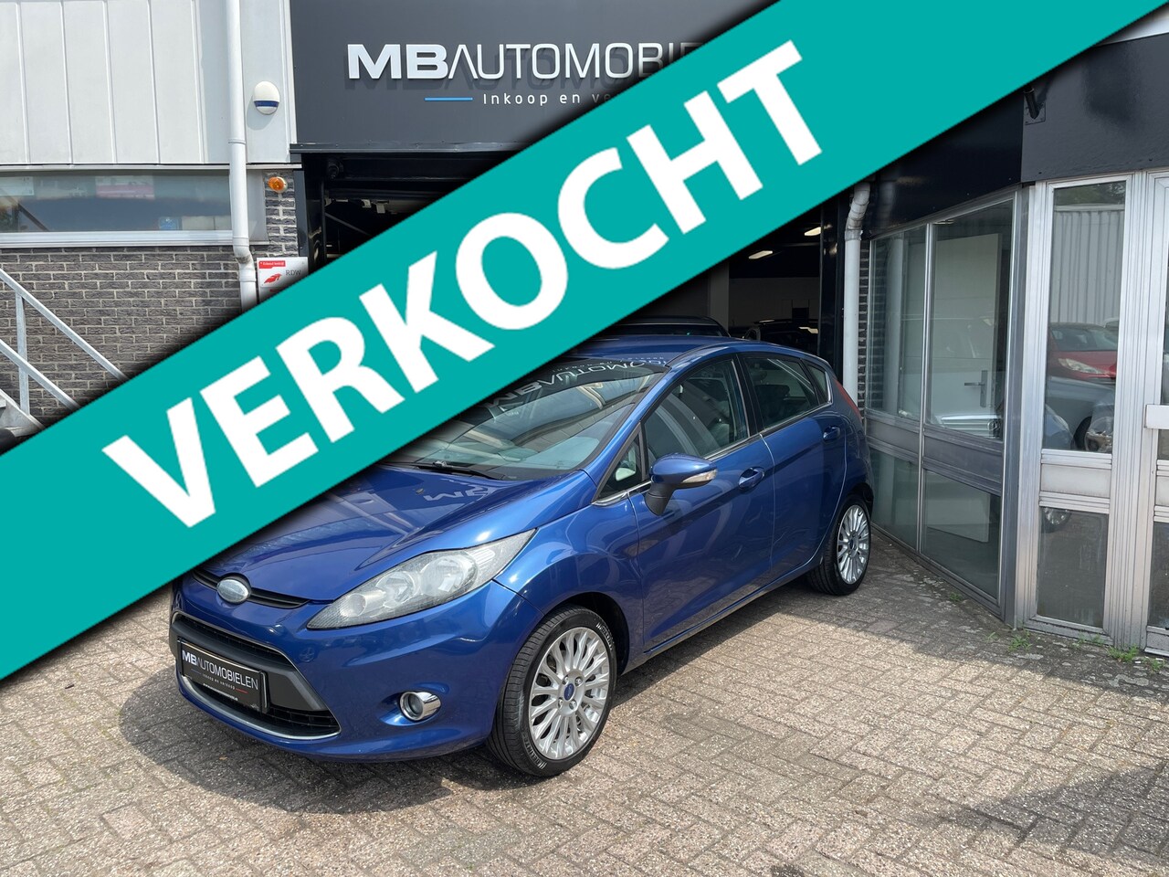 Ford Fiesta - 1.25 Ghia//5DRS/Airco/Blauw/Sport Velgen/APK/Onderhoudshistorie! - AutoWereld.nl