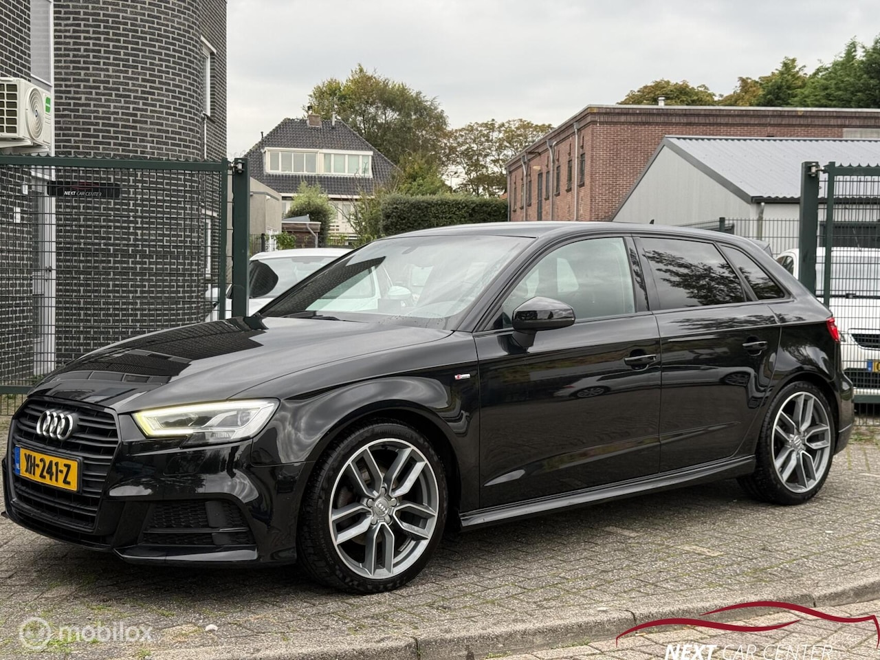 Audi A3 Sportback - 35 TFSI CoD Sport S Line Edition 35 TFSI CoD Sport S Line Edition - AutoWereld.nl