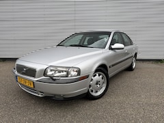 Volvo S80 - 2.4 Elan Automaat NAP Airco Stoelverwarming Nieuwe Distributieriem