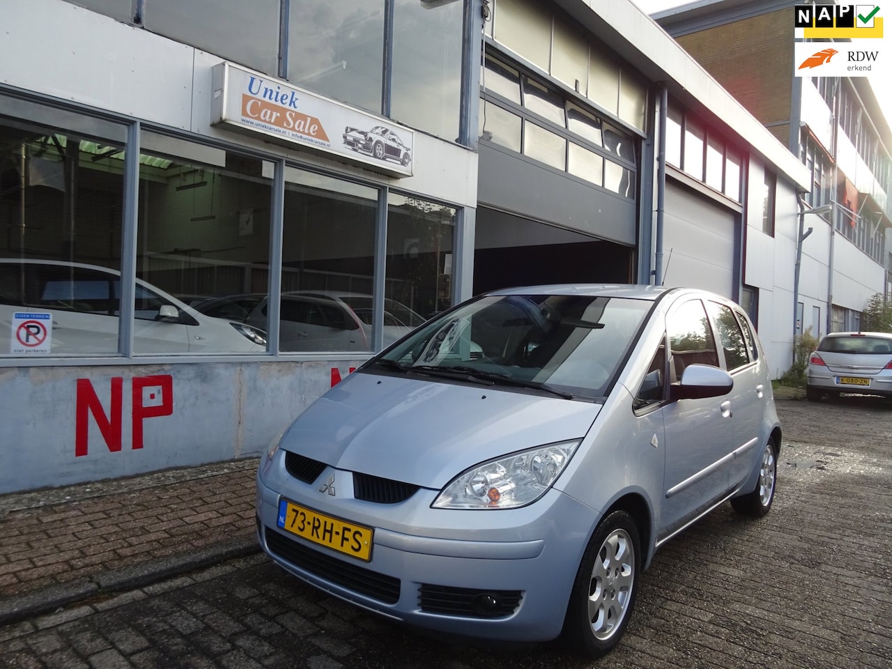Mitsubishi Colt - 1.3 Invite - AutoWereld.nl