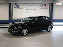 Volkswagen Golf - 1.0 TSI STOELVERWARMING / CARPLAY / NW NAVI / LED / BLACK PACK