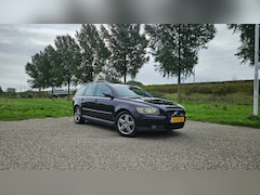 Volvo V50 - 2.4