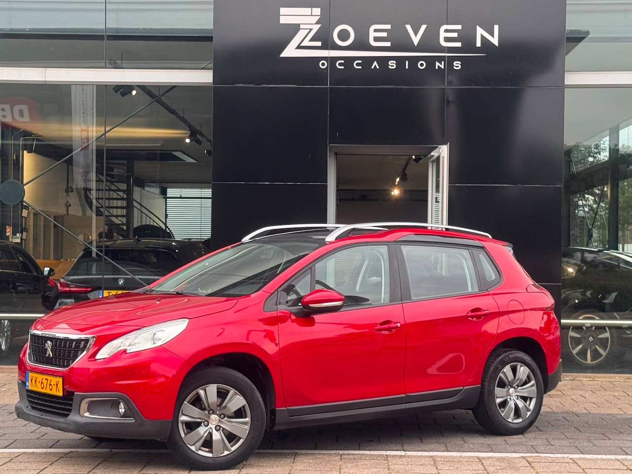 Peugeot 2008 - 1.2 PureTech Blue Lion 1.2 PureTech Blue Lion - AutoWereld.nl