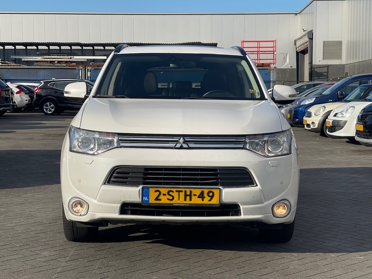 Mitsubishi Outlander - 2.0 PHEV instyle 2.0 PHEV instyle - AutoWereld.nl