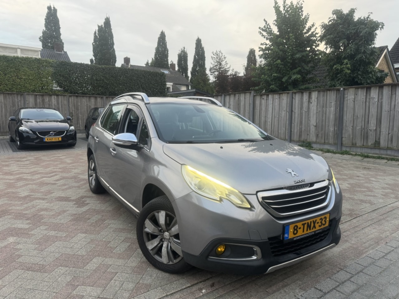 Peugeot 2008 - 1.6 e-HDi Allure Navi Clima Sensor 6Bak - AutoWereld.nl