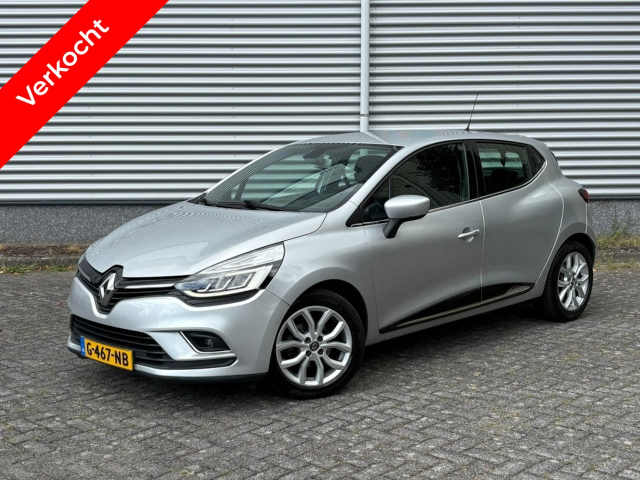 Renault Clio - 0.9 TCe Intens Stoelvw Leder Clima Cruise PDC - AutoWereld.nl