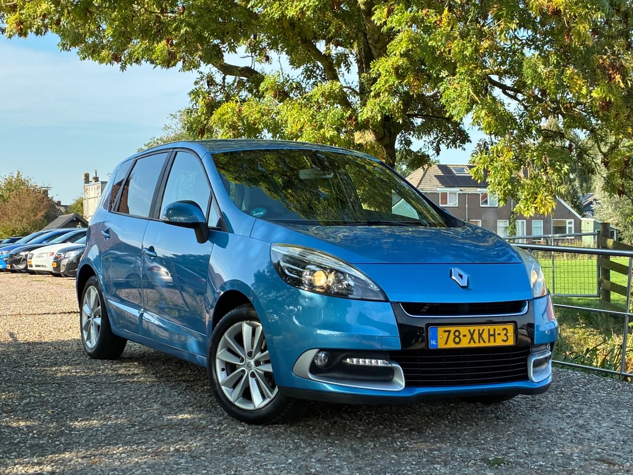 Renault Scénic - 1.4 TCe Expression | Cruise + Clima + Navi nu € 3.975,-!!! - AutoWereld.nl