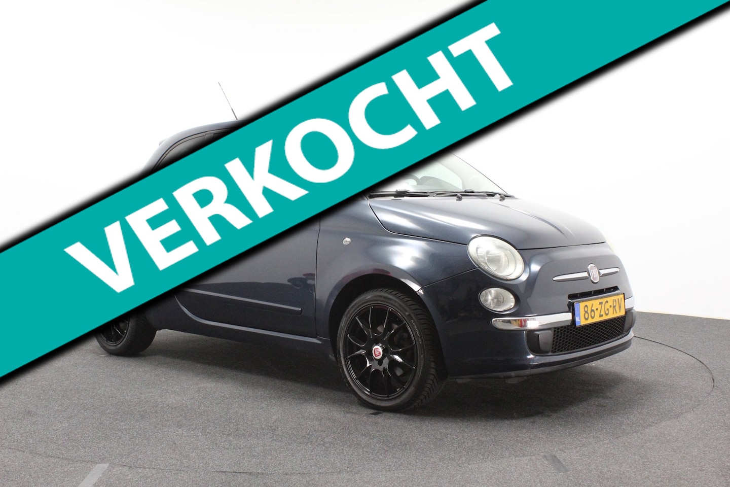 Fiat 500 - 1.4-16V Sport | Climate control | Groot scherm | Sportvelgen | Half leer - AutoWereld.nl