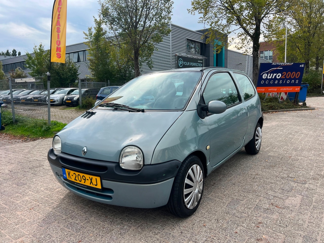 Renault Twingo - 1.2-16V Privilège - NIEUWE APK - 151.000 KM - AutoWereld.nl