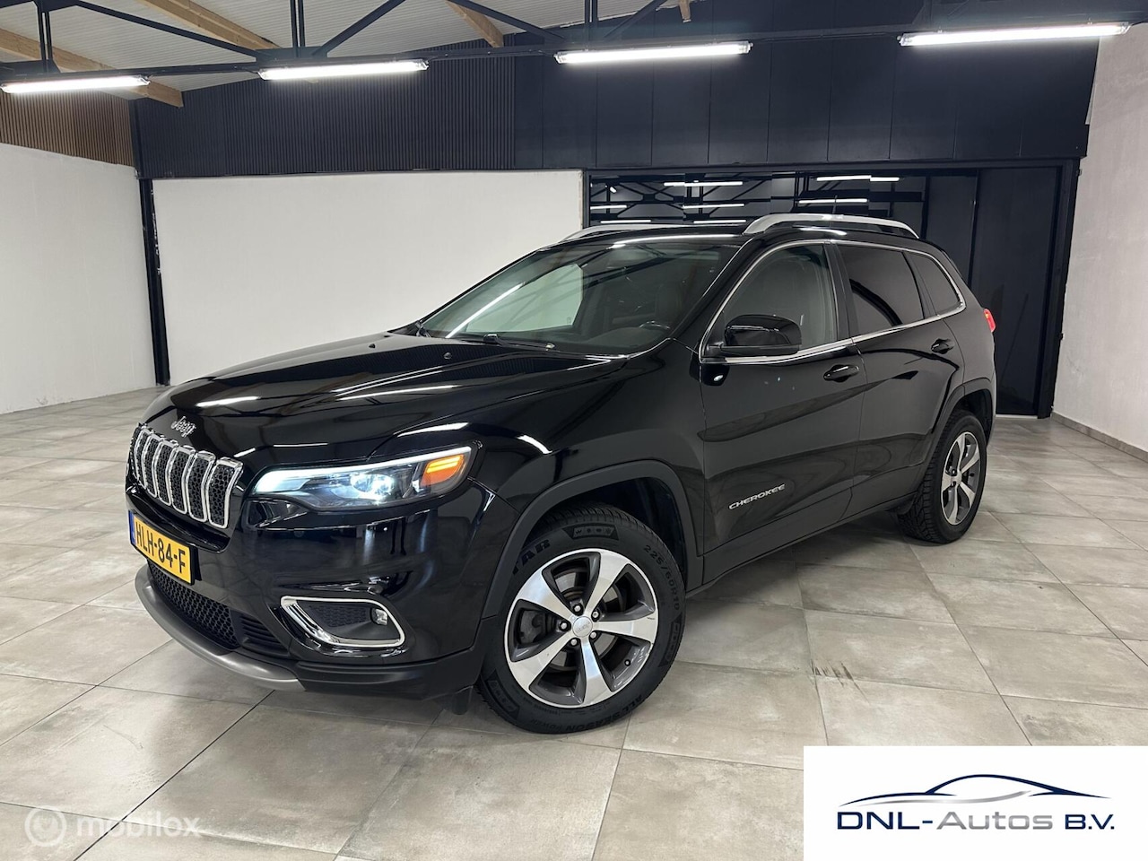 Jeep Cherokee - 3.2 V6 Limited AWD 3.2 V6 Limited AWD - AutoWereld.nl