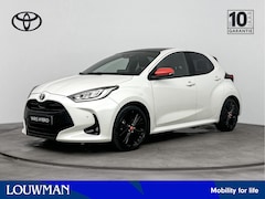 Toyota Yaris - 1.5 Hybrid Executive Sport | Panodak | JBL | Parkeersensoren V+A | Stoelverwarming |