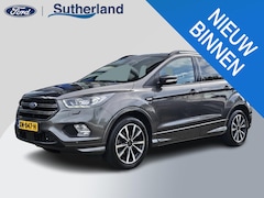 Ford Kuga - 1.5 EcoBoost ST Line 150 pk | Trekhaak | 1800 kg trekvermogen | Alcantara leder | Xenon |