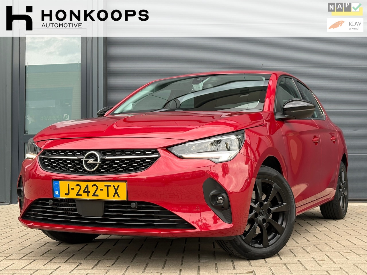Opel Corsa - 1.2 Elegance - NWE Riem Automaat - 1e eigenaar - Top onderhouden - AutoWereld.nl