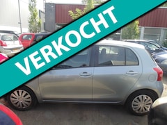 Toyota Yaris - 1.3 VVTi Sol 2007 MET AIRCO TREKHAAK