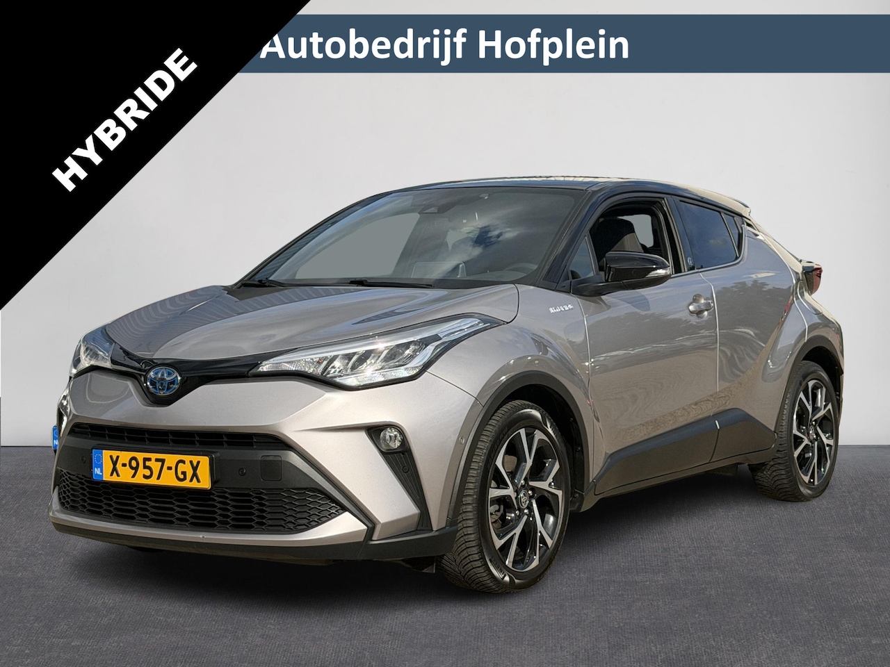 Toyota C-HR - 2.0 Hybrid Dynamic | Winterpakket | Camera | PDC | Carplay | All-Season | LED ( Vestiging - AutoWereld.nl