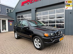 BMW X5 - 3.0i Executive / Schuifdak / Clima / Youngtimer / Trekhaak