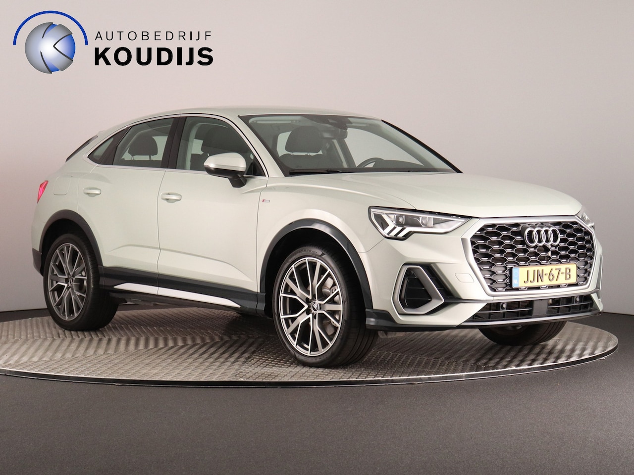 Audi Q3 Sportback - 45 TFSI e Advanced Edition S-Line (Matrix Led / ACC / Elek. achterklep / Navi / Carplay / - AutoWereld.nl
