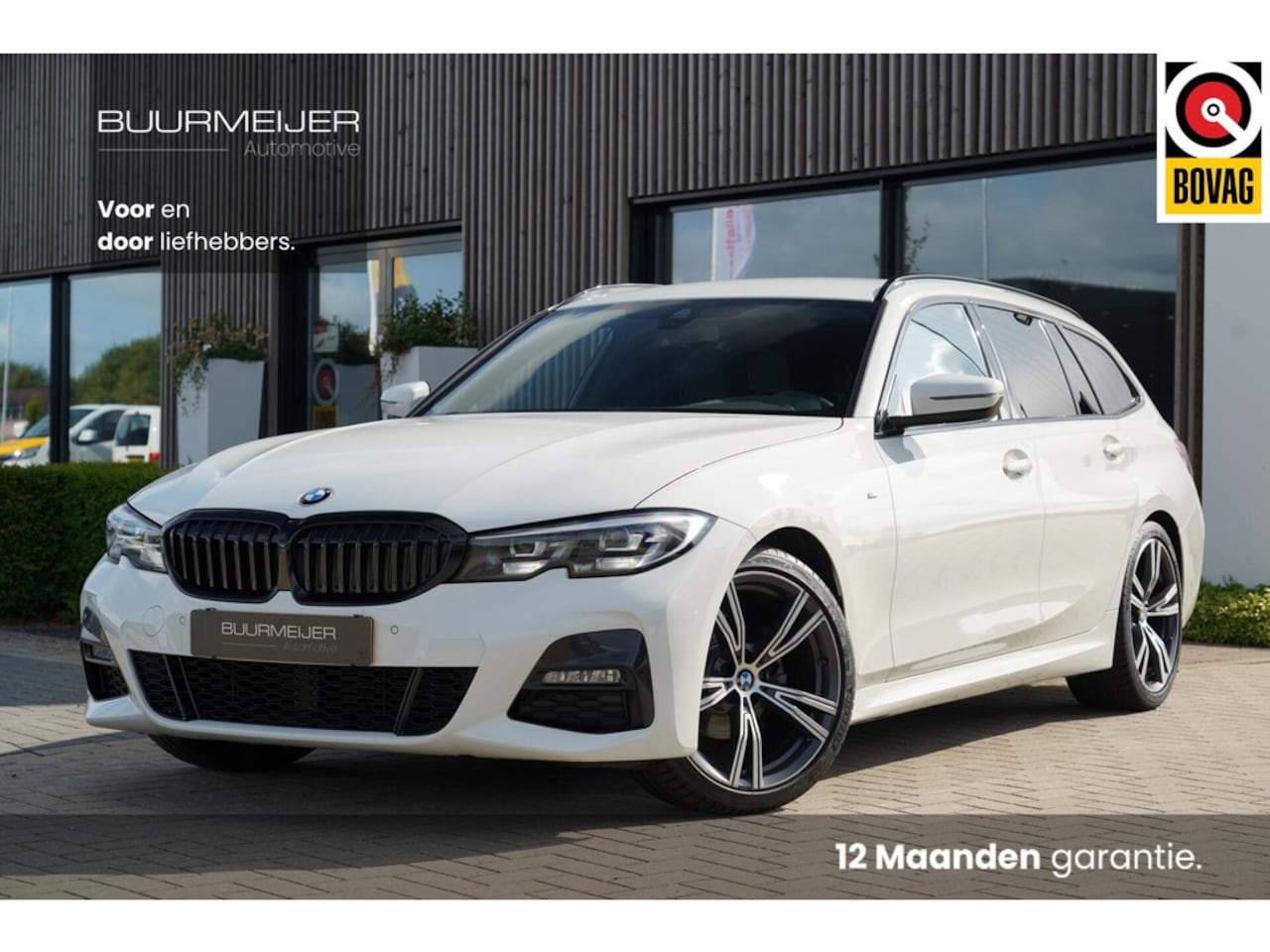 BMW 3-serie Touring - 318i High Executive M | M Pakket | Sportonderstel | Sfeerverlichting | Shadow Line | Stoel - AutoWereld.nl