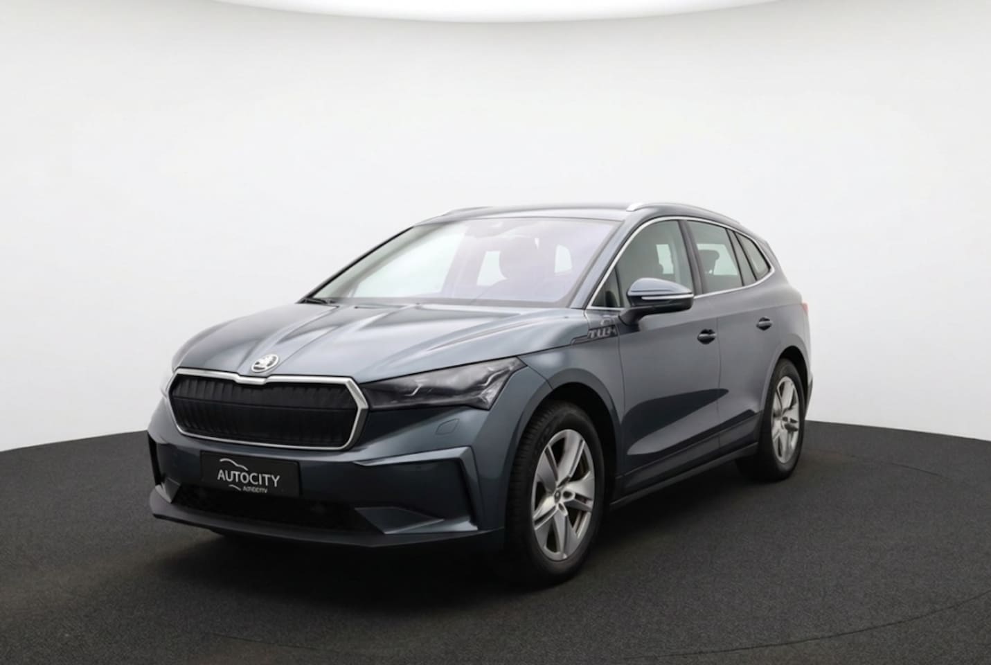 Skoda Enyaq iV - 80 Loft 204PK 94,55% SOH | Matrix LED | Camera | Carplay | Adaptive Cruise - AutoWereld.nl