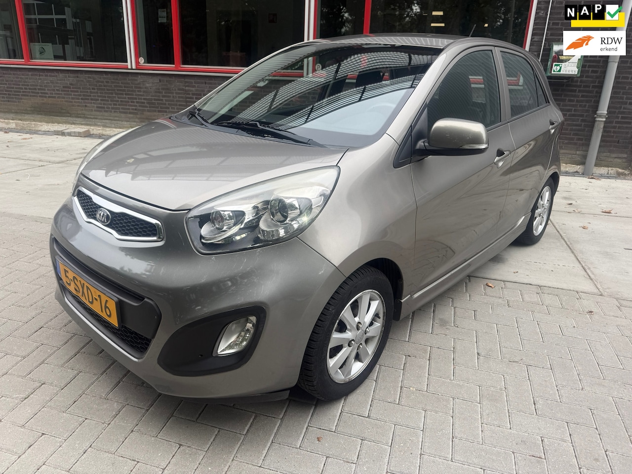 Kia Picanto - 1.0 CVVT ISG Plus Pack 1.0 CVVT ISG Plus Pack - AutoWereld.nl