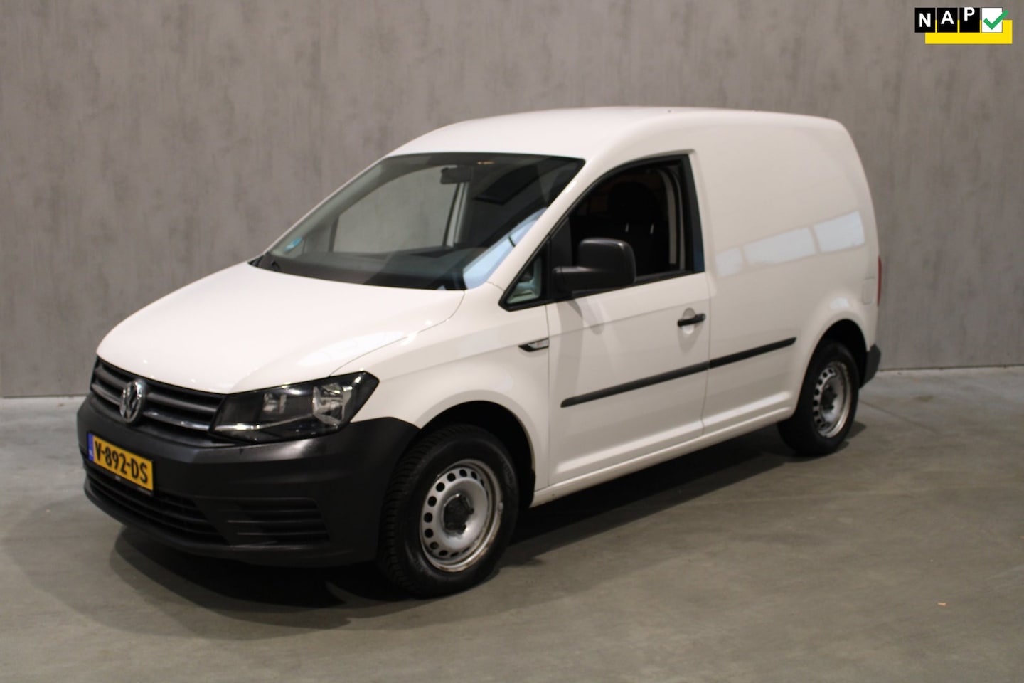 Volkswagen Caddy - 2.0 TDI L1H1 Euro6 Cruise/Airco Zeer mooie auto 1e eigenaar - AutoWereld.nl