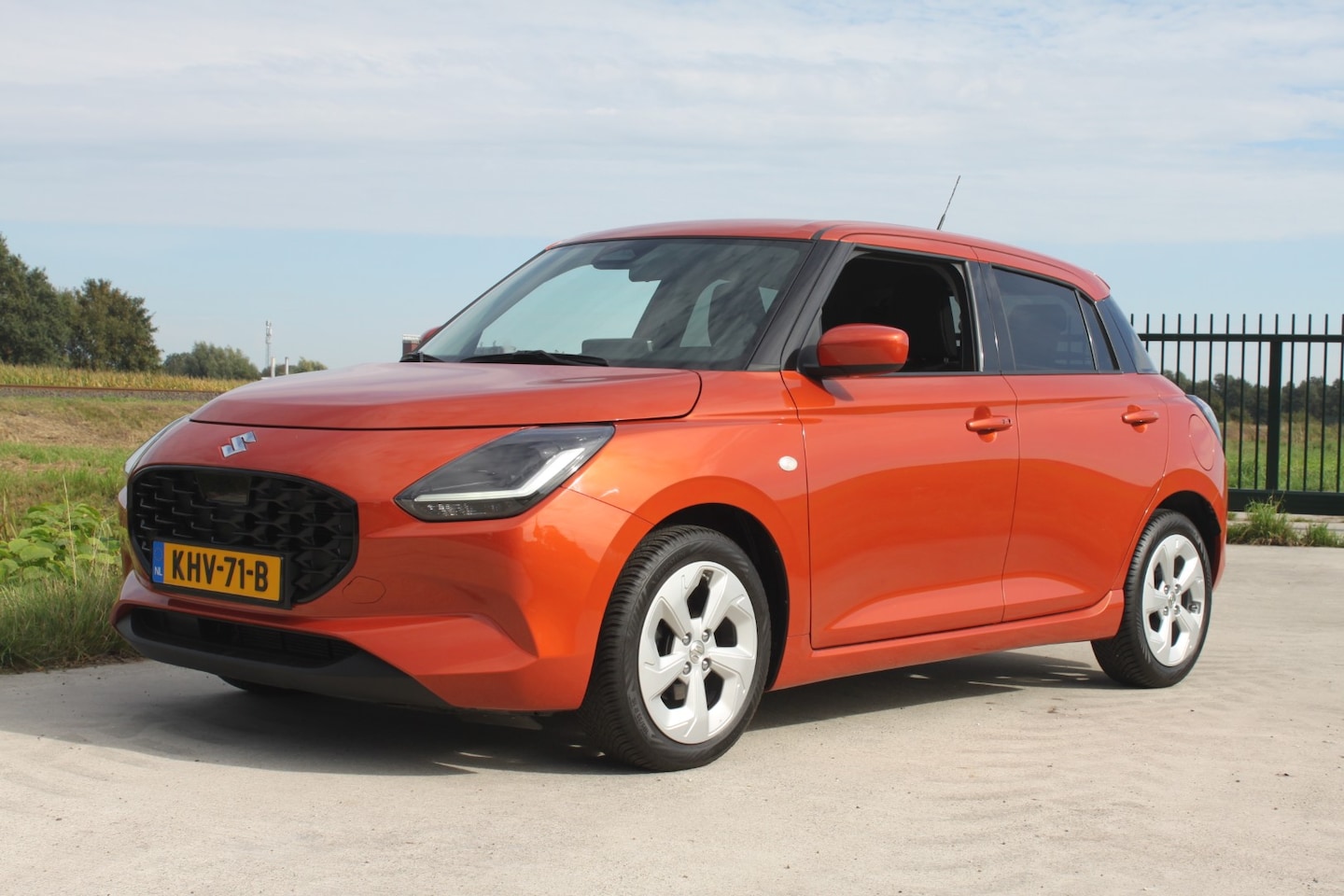 Suzuki Swift - 1.2 Select Smart Hybrid - AutoWereld.nl