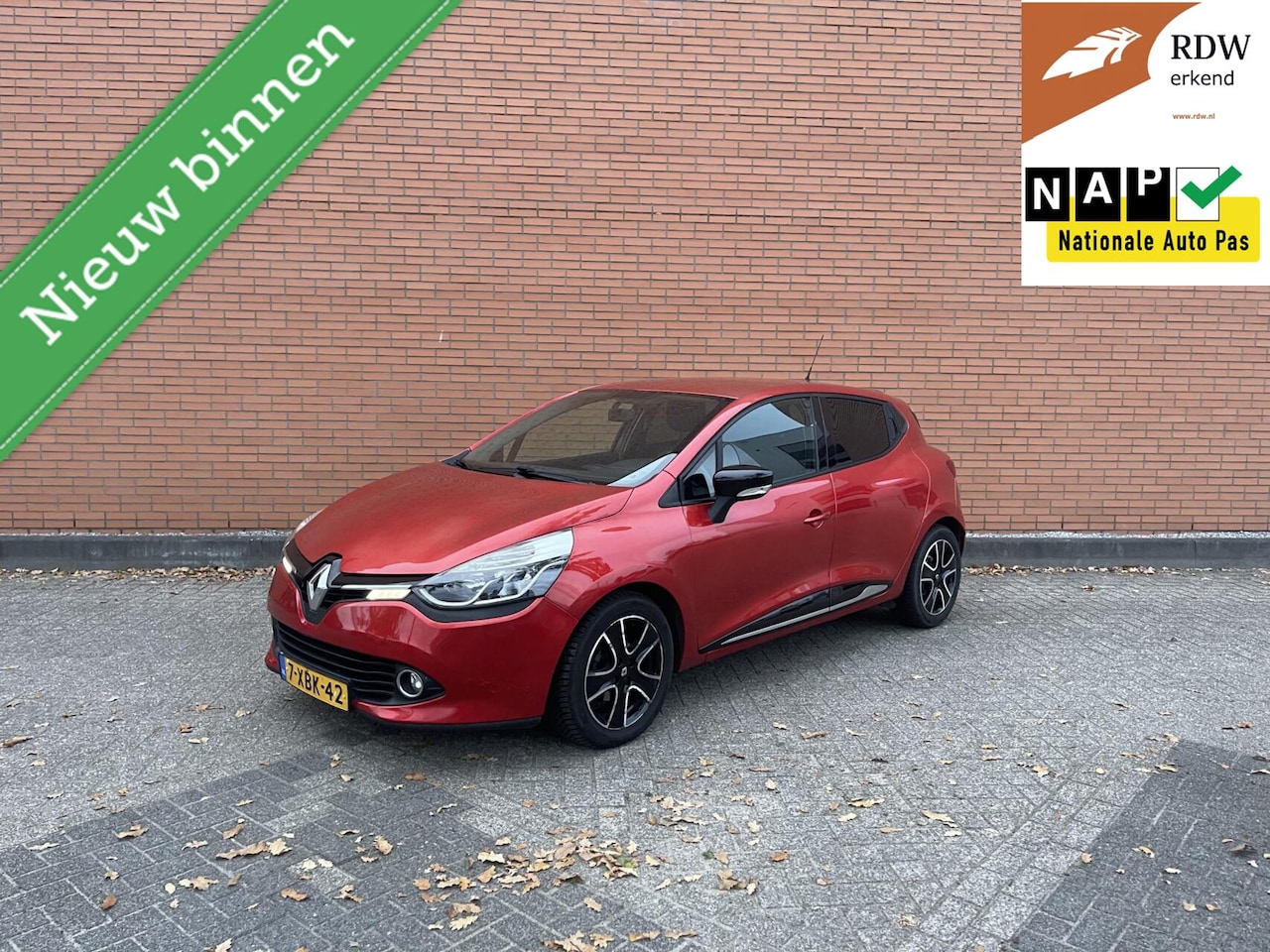 Renault Clio - 0.9 TCe Expression 169DKM | NAP | LED | AIRCO | - AutoWereld.nl