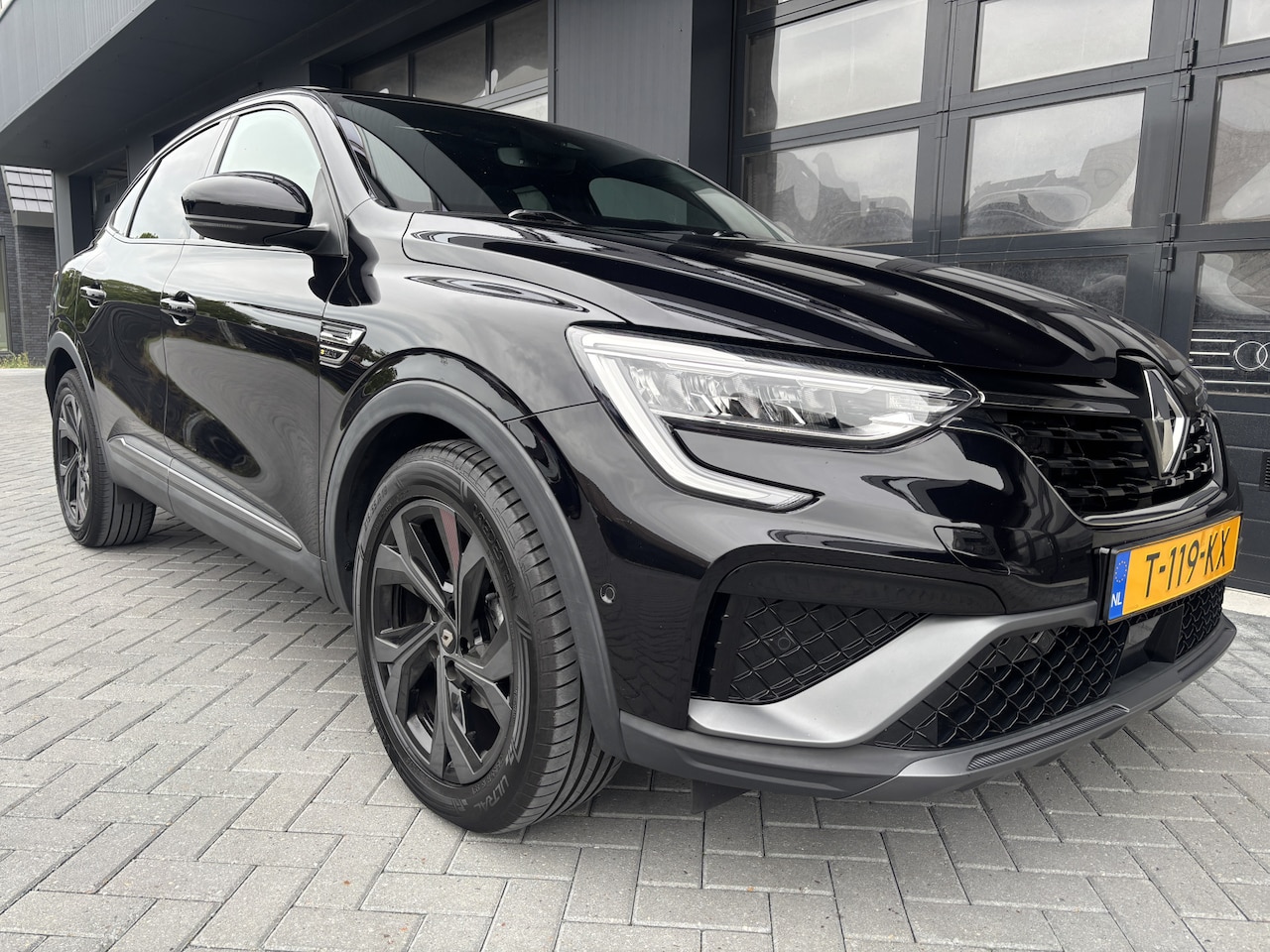 Renault Arkana - 1.3 mild hybrid 160 R.S. line Pano 360 camera - AutoWereld.nl