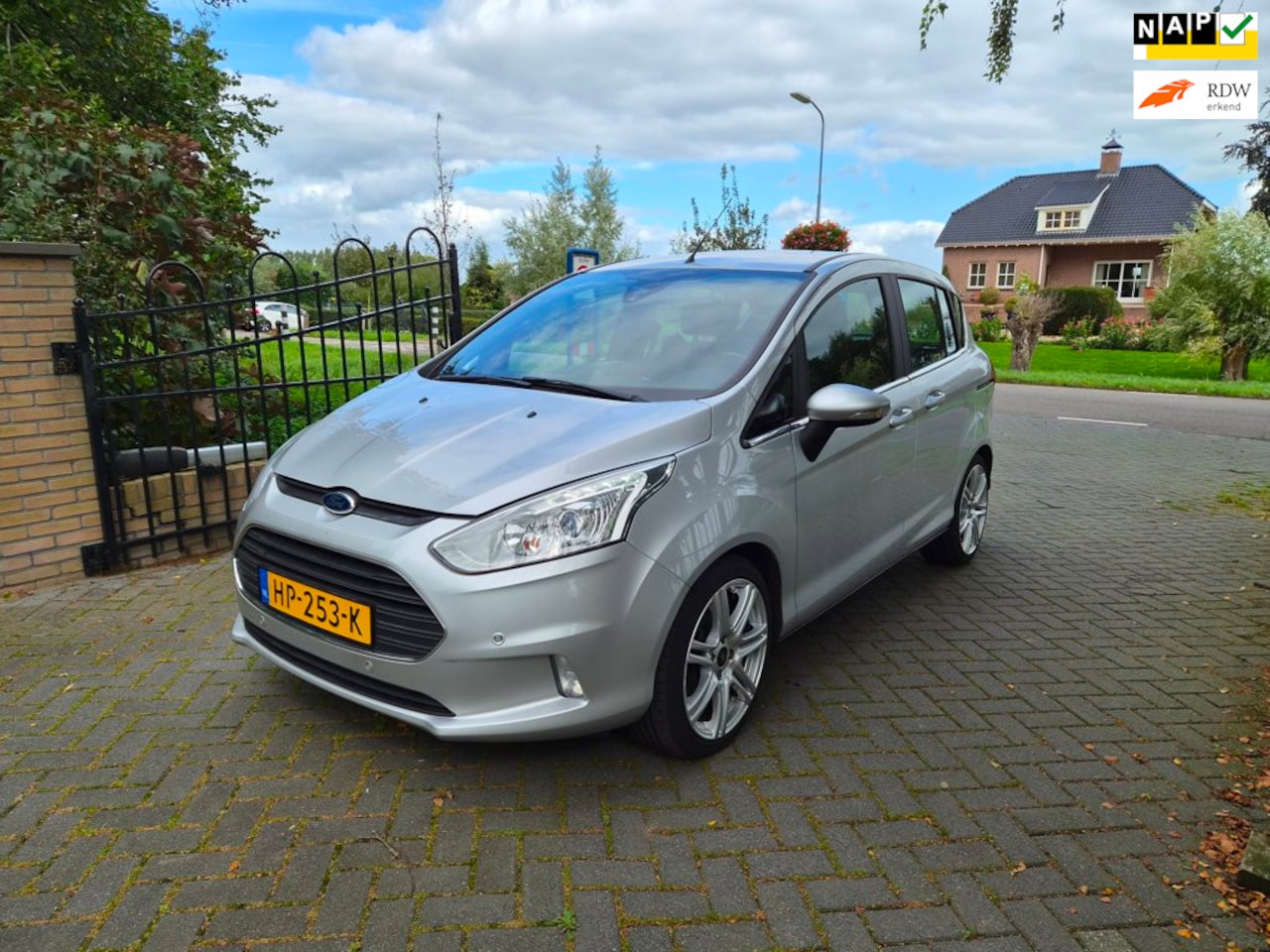 Ford B-Max - 1.0 EcoBoost Titanium I zeer luxe I origineel NL en NAP - AutoWereld.nl