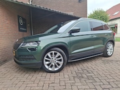 Skoda Karoq - 1.5 TSI ACT Style Business Trekhaak / Carplay / Led Verlichting / Navigatie / Camera / Cru