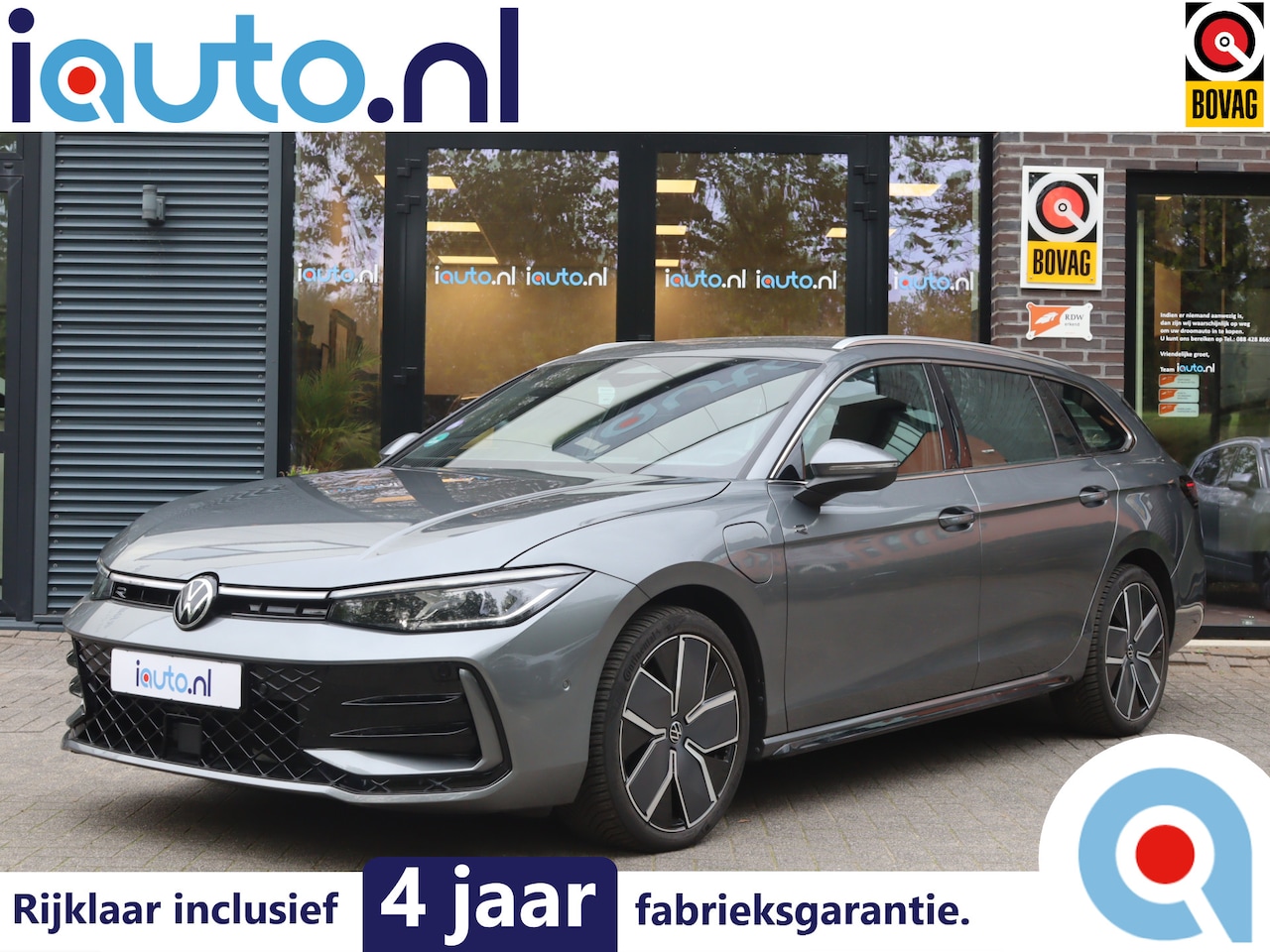 Volkswagen Passat Variant - 1.5 eHybrid R-Line Business IQ.Light/Keyless/Camera/Navi/ACC/DCC/19"/Trekhaak wegkl. - AutoWereld.nl