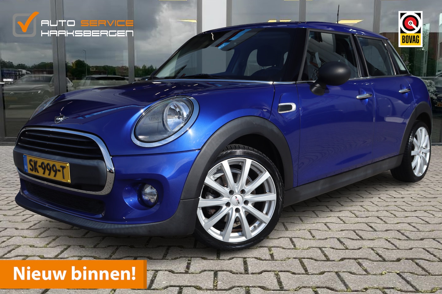 MINI 5-Deurs - 1.5 One | Navi | 17 Inch | All Season | - AutoWereld.nl