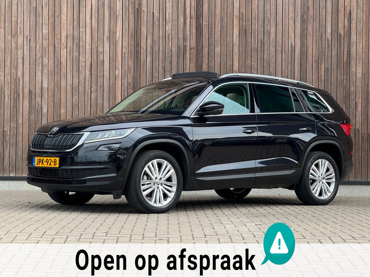 Skoda Kodiaq - 2.0 TSI 4x4 Business 7p. / Pano / Trekhaak /ACC - AutoWereld.nl